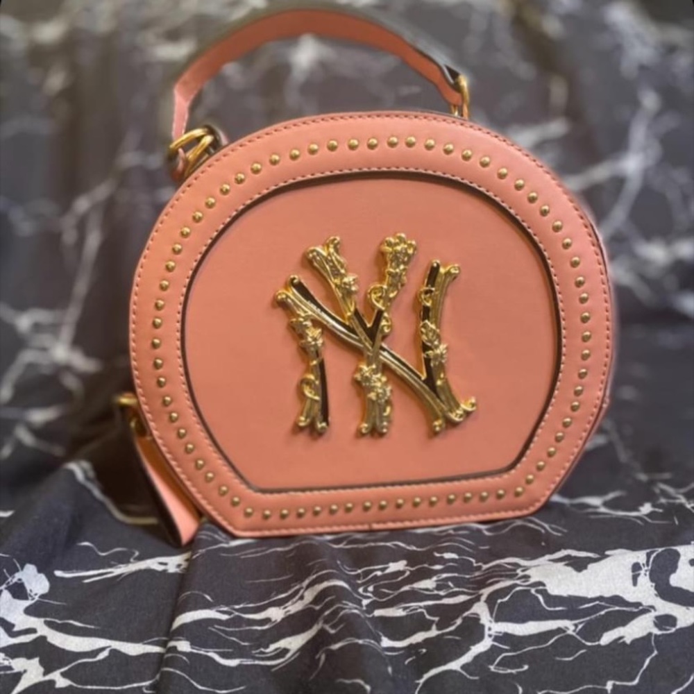 Nude pink NYC purse